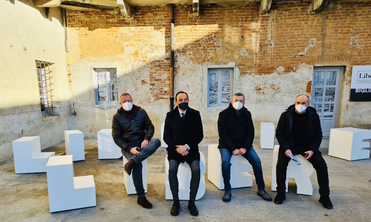 Alberto_Cirio's tweet photo. 📚 Stamattina a📍#Mondovì per salutare la rinascita del Museo Civico della Stampa. Una realtà culturale che celebra la tradizione dell'editoria piemontese. Proprio in Piemonte, proprio a Mondovì, fu stampato uno dei primi libri d'Italia. #eccellenzaitaliana #orgogliopiemontese https://t.co/THlznrkXlM
