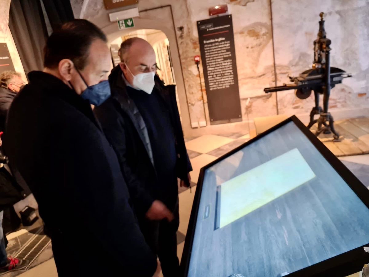 Alberto_Cirio's tweet photo. 📚 Stamattina a📍#Mondovì per salutare la rinascita del Museo Civico della Stampa. Una realtà culturale che celebra la tradizione dell'editoria piemontese. Proprio in Piemonte, proprio a Mondovì, fu stampato uno dei primi libri d'Italia. #eccellenzaitaliana #orgogliopiemontese https://t.co/THlznrkXlM