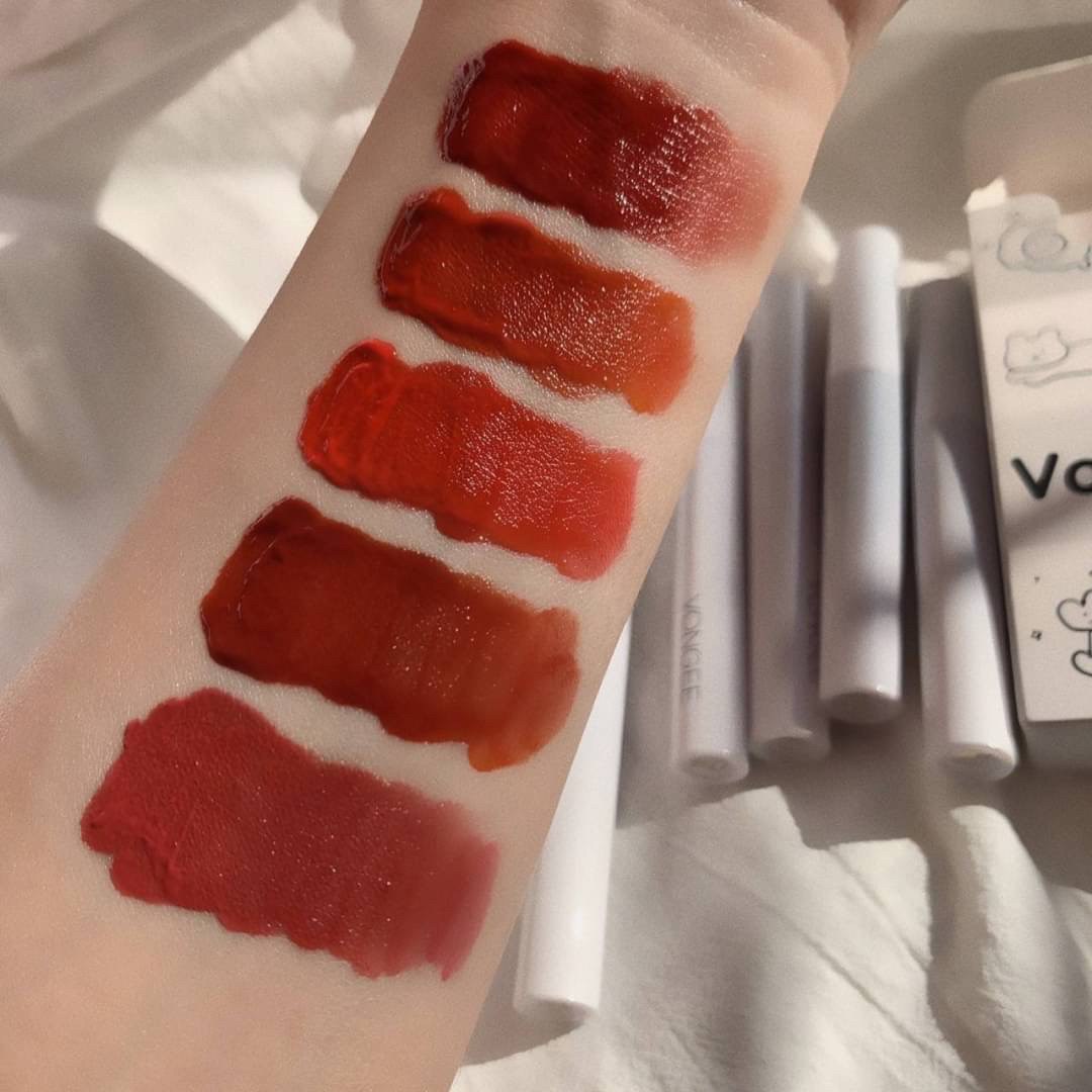 JpskinB's tweet photo. — เซตลิปแมทต์ Vongee  ✨☁️
Price: 169฿ รวมส่ง (ได้ 5 แท่ง) 

#ของมันต้องมี #ถูกและดี #ใช้ดีบอกต่อ #ของดีบอกต่อ #คสอ #ใช้จริงรีวิวจริง #สึนามิ https://t.co/voG37VTbLo
