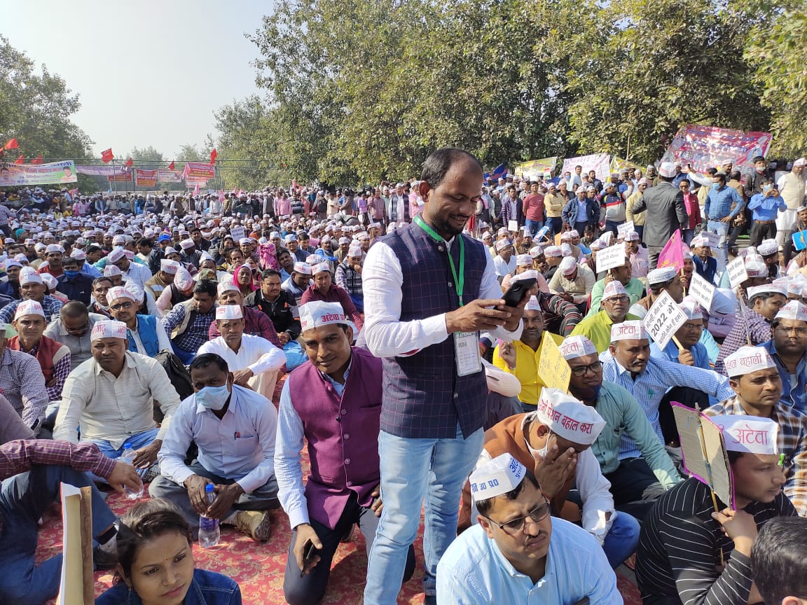 यूं ही न कट जाए जिन्दगी
कुछ तो खास करना,
रुकावट होगी मंजिल की राहों में
बस अपने होंसलों में जान रखना..✍️
#voteforOPS
#voteforOPS
<a href="/narendramodi/">Narendra Modi</a>
<a href="/priyankagandhi/">Priyanka Gandhi Vadra</a>
<a href="/ArvindKejriwal/">Arvind Kejriwal</a>
<a href="/yadavakhilesh/">Akhilesh Yadav</a>
<a href="/ndtvindia/">NDTV India</a> <a href="/bstvlive/">भारत समाचार | Bharat Samachar</a> <a href="/vijaykbandhu/">Vijay Kumar Bandhu</a> <a href="/ANaugarh/">Atewa Siddharthnagar</a>