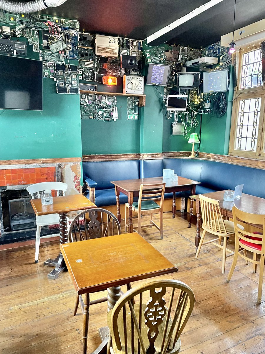 Bite Your Brum (she/her) tweet media