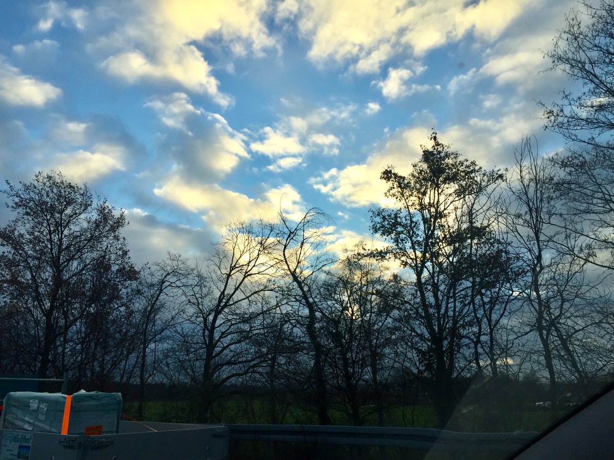 ZedMitchell's tweet photo. Nice day ,today!!! :) https://t.co/mG96VOabu6