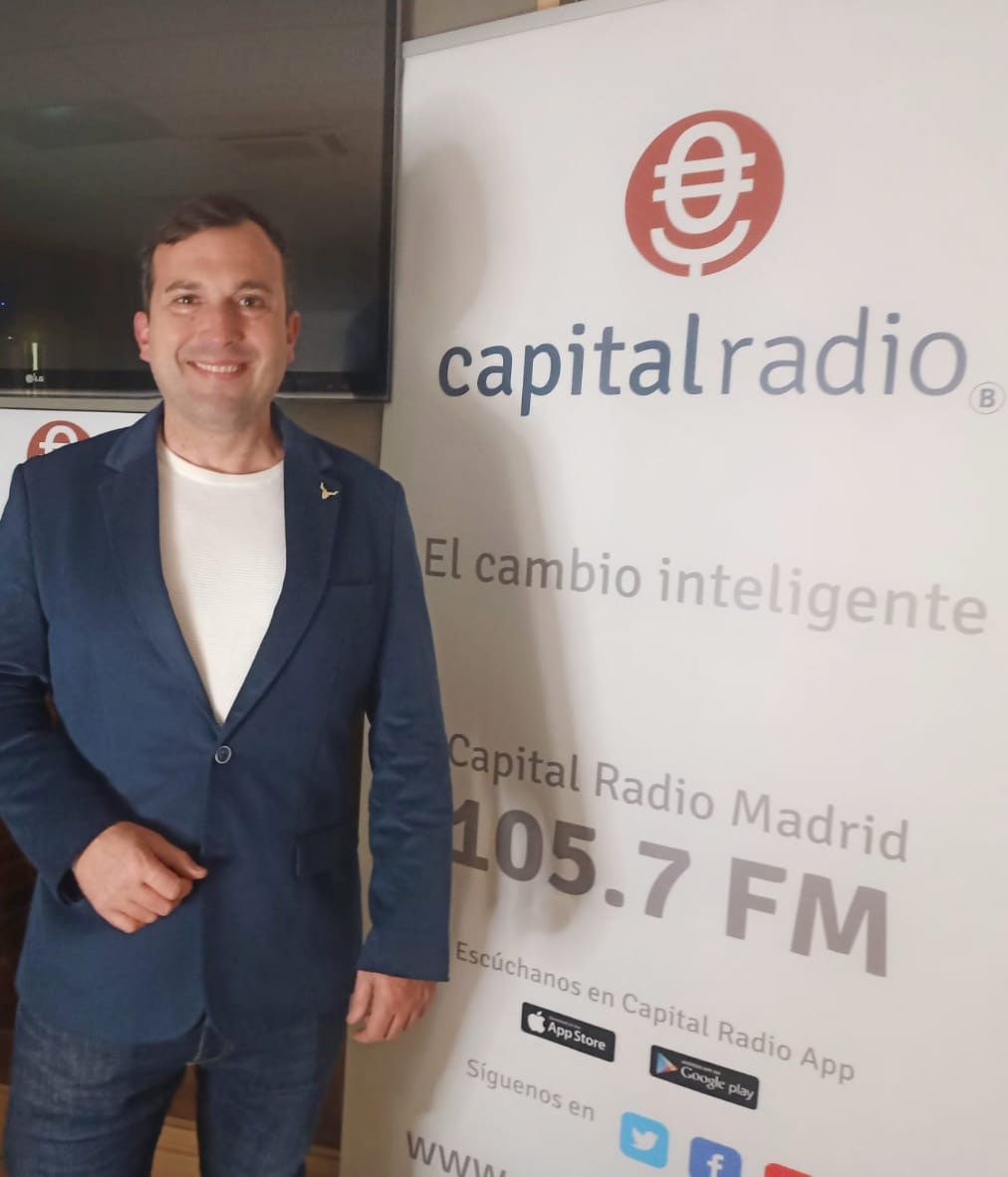 CriptoroEs's tweet image. Lunes,15:30 CET, en Capital Radio, en programa CryptoCapital. Hablaremos de los retos en los que está inmerso Criptoro, como es el desarrollo propio de tecnología,y sobre partners #CRIPTORO #maricoin #tecnologia #fintech #defi #tech #legendaryum