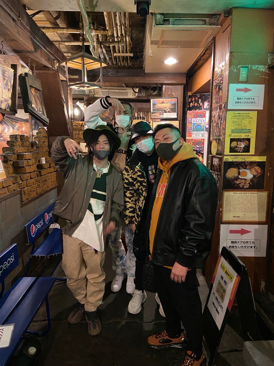 CzTiger__TR's tweet photo. 戦友達パート2 @trilldynasty029 #Lunv #Dowg 💜🐯🎹🇯🇵 https://t.co/ZNHqN50fLj