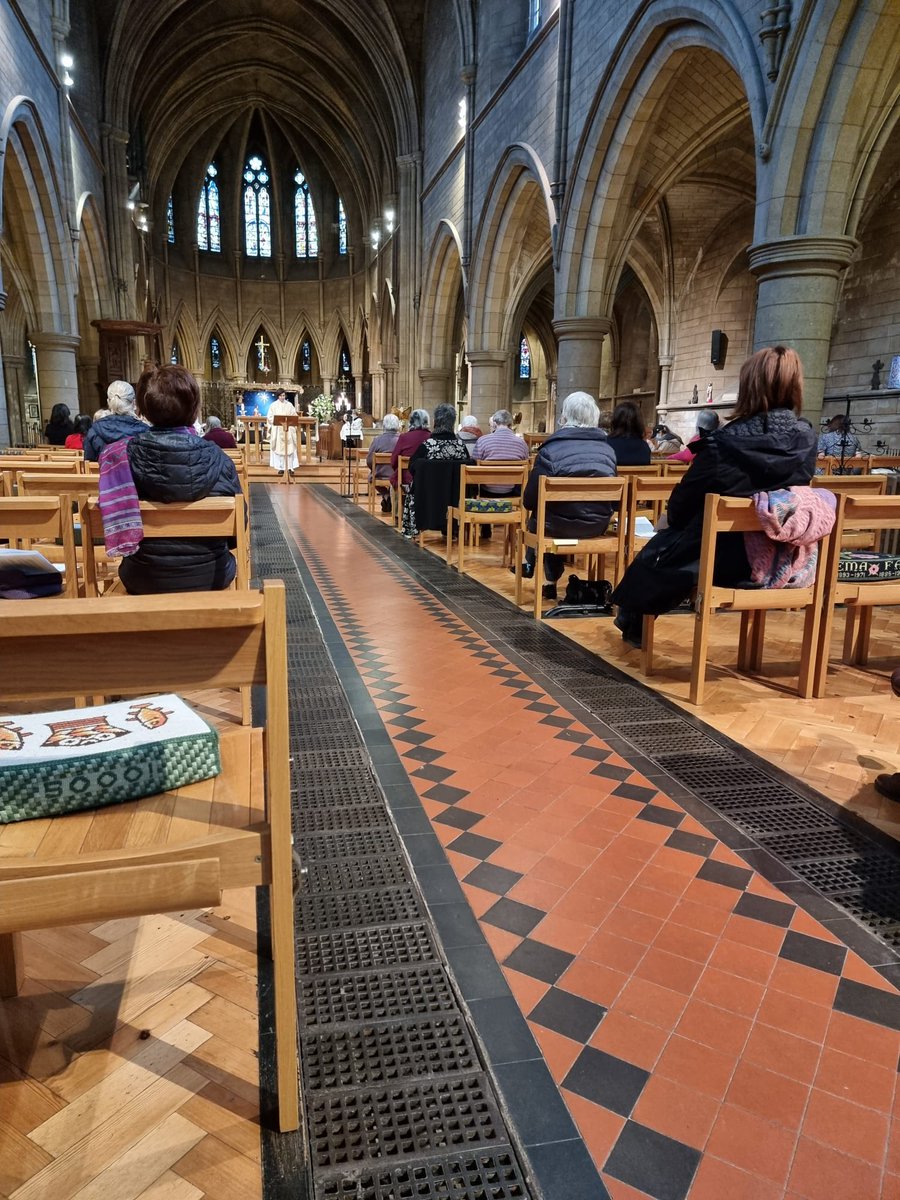 stjohnschurchfb's tweet photo. The Second Sunday of Epiphany 

#StJohnsChurchFriernBarnet https://t.co/XwdeqFMy7P