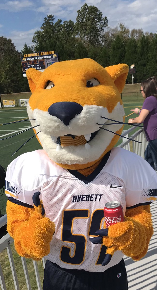 <a href="/blount_rakeem/">ROCK !</a> <a href="/PatrickBolen9/">Patrick Bolen</a> <a href="/AverettFootball/">Averett Football</a> @coach_j_averett @AUCoachClark <a href="/coachphenry/">Coach-Patrick Henry</a> <a href="/CoachJSmith91/">Jackson Smith</a> @WhsFb21