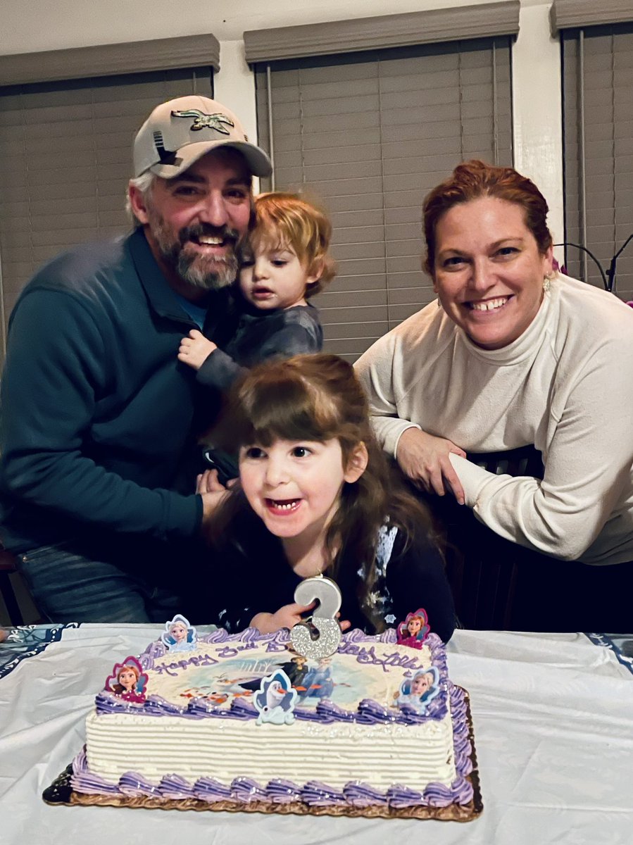 flickitfar's tweet photo. Happy 3rd Birthday Lilly ! We love you Lillian, β€οΈππ, and hope you had a wonderful day. w/ @la_lafferty #LilLaff #HayHayLaff https://t.co/GAzyyitjzH
