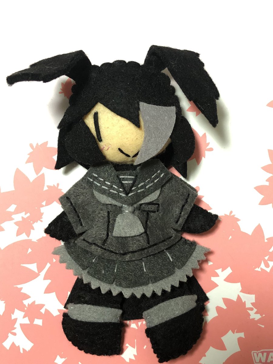 けものフレンズ けもフレ15cmぬいぐるみ ハシブトガラス作成進捗状況 上着の作成してます けもみみしっぽパパのイラスト