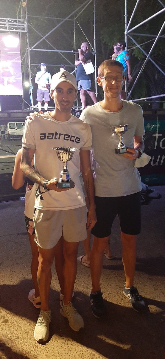 clubderunning's tweet photo. Carreron en la Ciudad de Concordia  con 38°C 
Felicitaciones equipo! Gracias a todos por participar ❤ y por la entrega 🙌💪😁
Excelente organización como siempre! https://t.co/C50xuoSUMM