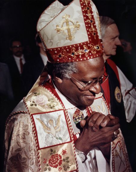 On this day in 1986: South African Bishop Desmond Tutu visits Detroit. @ReutherLibrary photo