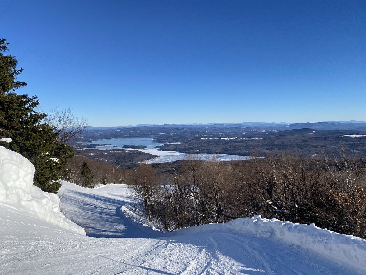 3 degrees at the summit this morning 🥶 ⛷