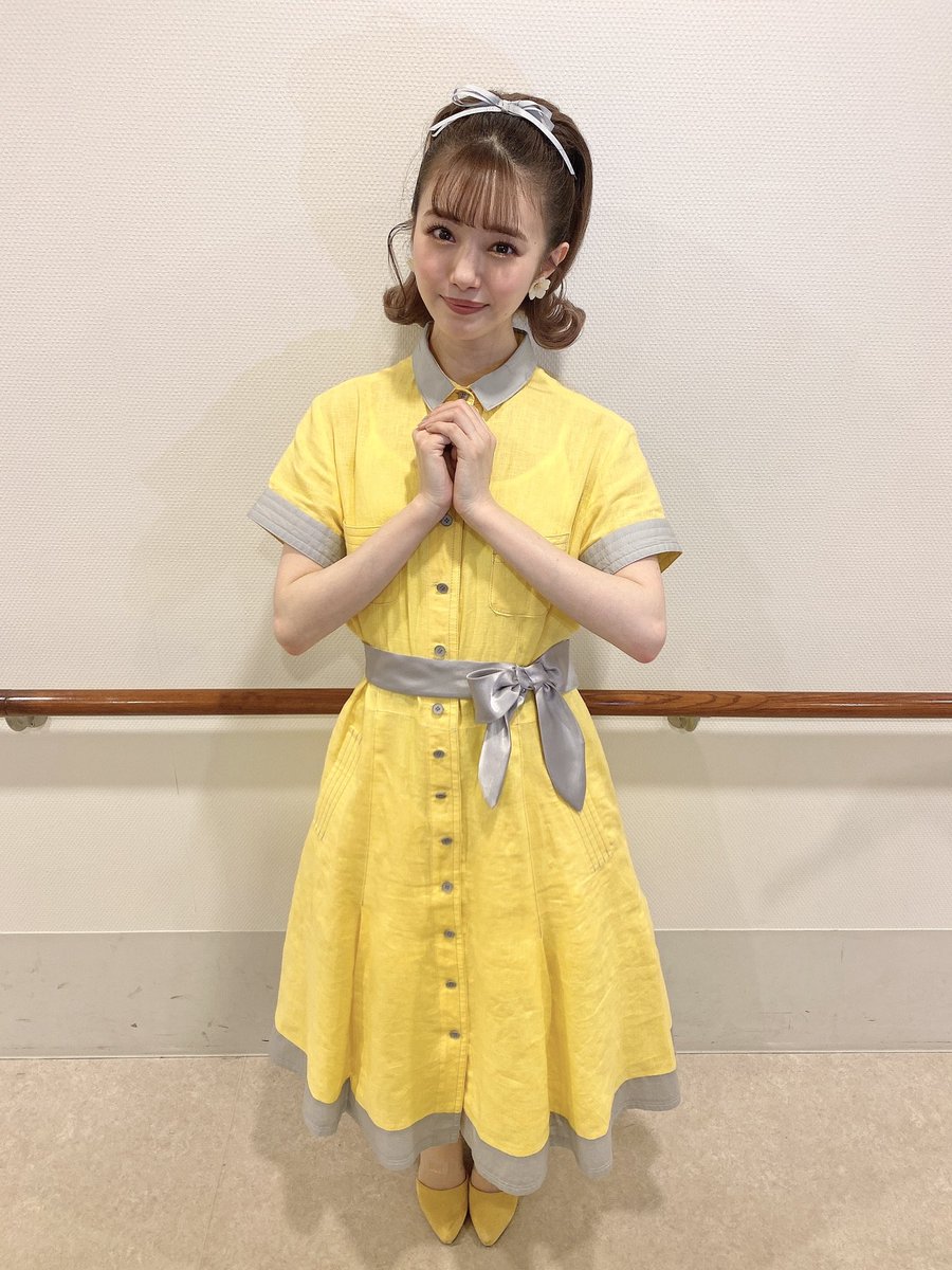 本日無事に千穐楽迎えることができました🥰

ご観劇くださった皆様ありがとうございました✨

この作品に携わることができて、たくさんのご縁に恵まれて嬉しかったです❤️

毎日とっても可愛いお洋服と髪型ができて、この時代に、明子として生きられて幸せでした😌✨
#舞台_夜明けのうた