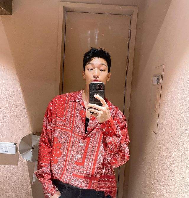 HE'S EXTREMELY COOL! 🥵