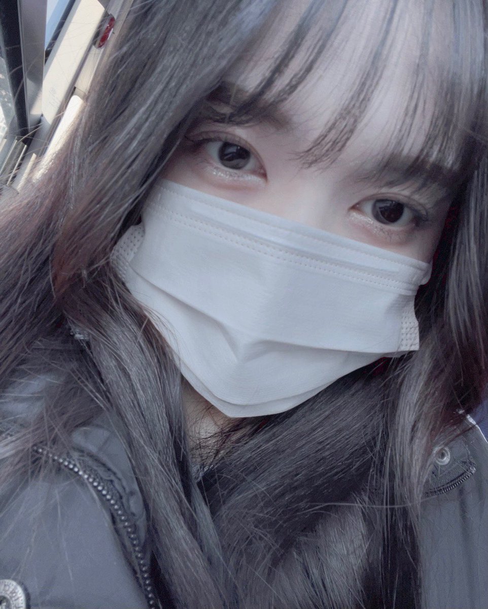 GIG__Official's tweet photo. [#GIG ] #채희

요즘 날씨가 너무 추워요❄️☃️ 
모두 감기 조심하세요!😷

#아이돌 #걸그룹 #kpop #idol #셀카 #girlgroup #selfie #신인걸그룹 #신인 #가수 #singer #좋아요 #ootd #케이팝 #라인 #도도 #지앤 #보민 #채희 #예진 
#photo #사진 https://t.co/3OD64UM3bC