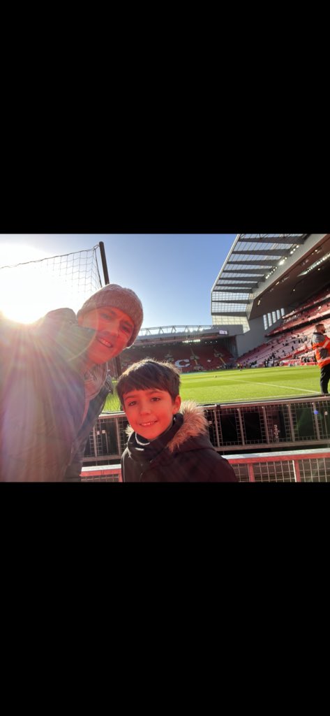 Jamiepowell79's tweet photo. Nothing less than 6 points from the next two games #BrentfordFC 😉 https://t.co/9vOgWK1Riu