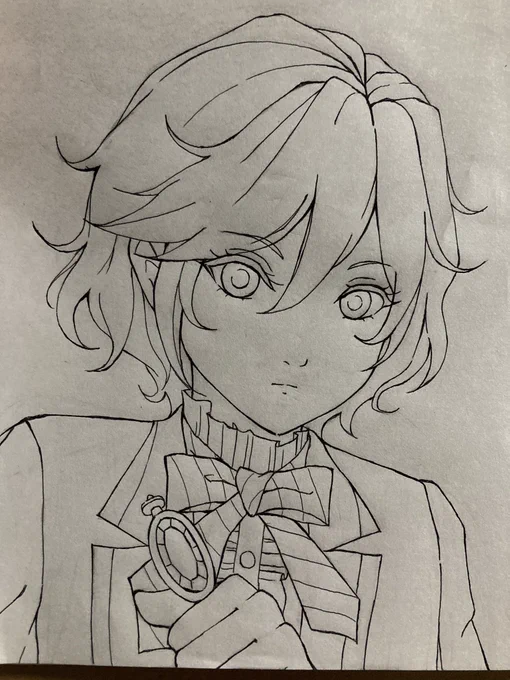 あははやらかした/(^o^)\ 下書き無視して線画描いたら本人が喜びそうなムキムキ肩に…こんなのエペルくんじゃないっ😭 デジタル化して修正するか別な絵を描くか…いやこのままでもいい…かなw 悩み中です。