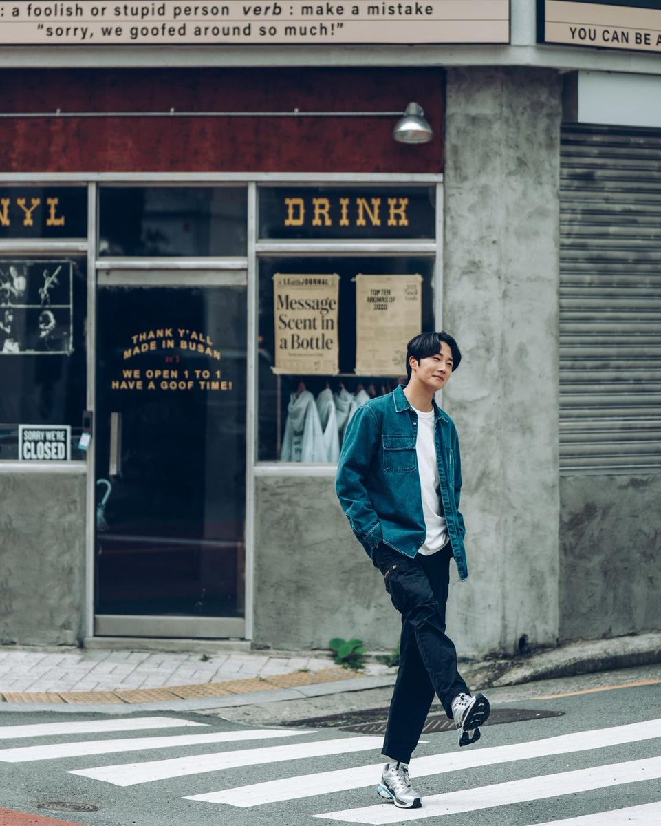 1lwoolies's tweet photo. Ilwoo in 2022 Season's Greetings Photoshoot
#jungilwoo
#jungilwoomyanmarfan
#1lwooliesmyanmar https://t.co/gtIxUhjjhe