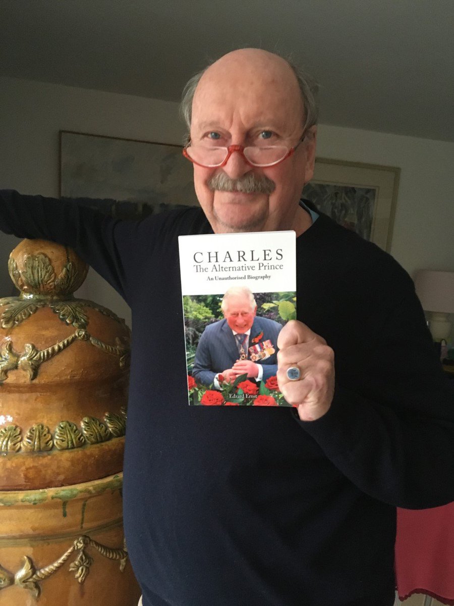 Gestern erhielt ich die 1. Kopie meines neuen Buches

Und jetzt suche ich einen Verlag, der es ins Deutsche uebersetzt.

Kann mir da jemand helfen?