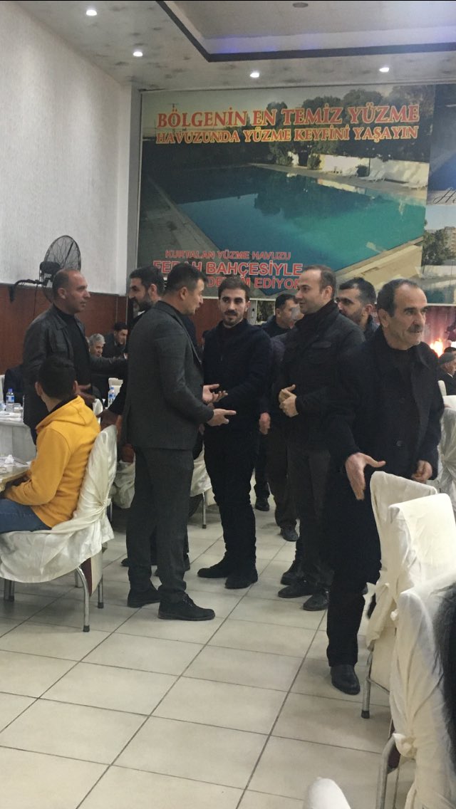 Fsevgi56's tweet photo. Merkez ilçe başkanımız @Necatacet56 amca oğlunun düğününe tillo ilçe başkanımız @ErcanCELEN4 il kadın kolları başkanımız  @jiyan_ozalp il başkan yardımcımız @nasriensarioglu merkez ilçe başkan yardımcımız @sukru_can5621 ile beraber  katılım sağladık. https://t.co/SK90x0lpPk