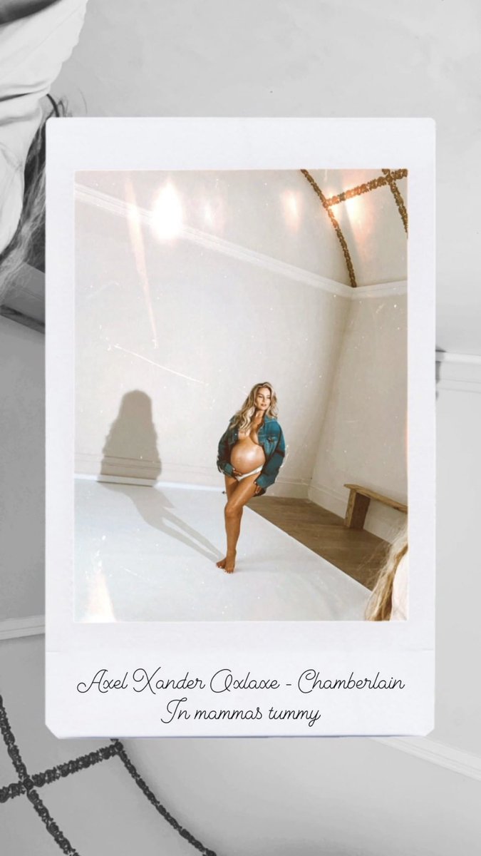 Perrie Edwards Updates tweet media