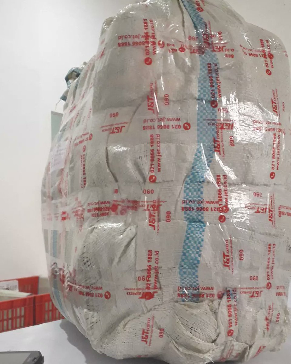 Pesanan topi trucker 150 pcs ke Ketapang, Kalbar #latepost