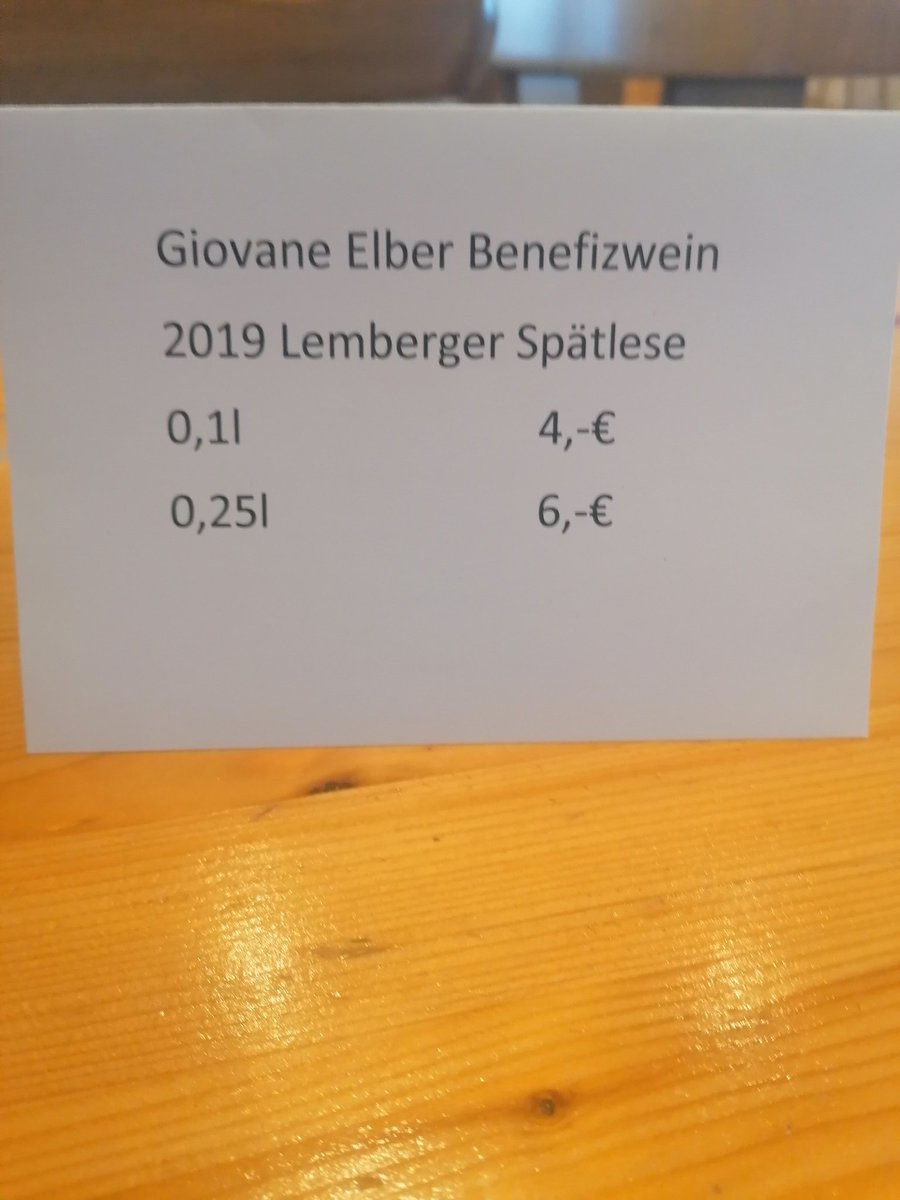 Adnil1893's tweet photo. #weintweet
#supportyourlocals
#VfB
#GiovaneElber
#Besen https://t.co/jCJoHz6krJ