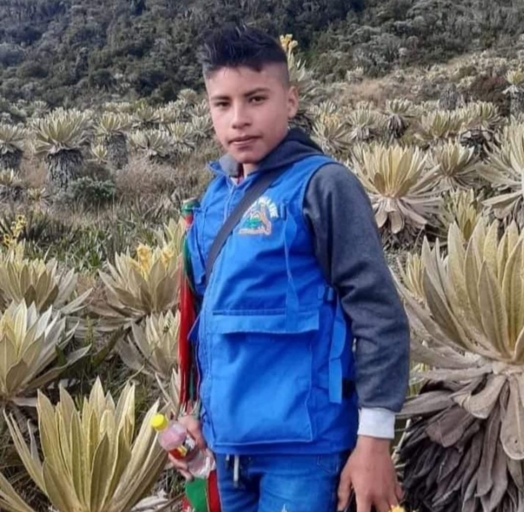 OtonielUmaa's tweet photo. Cómo le explica usted al mundo que en su país matan a aquellos niños que cuidan los bosques, el agua, los parques? https://t.co/coU02Q9xco