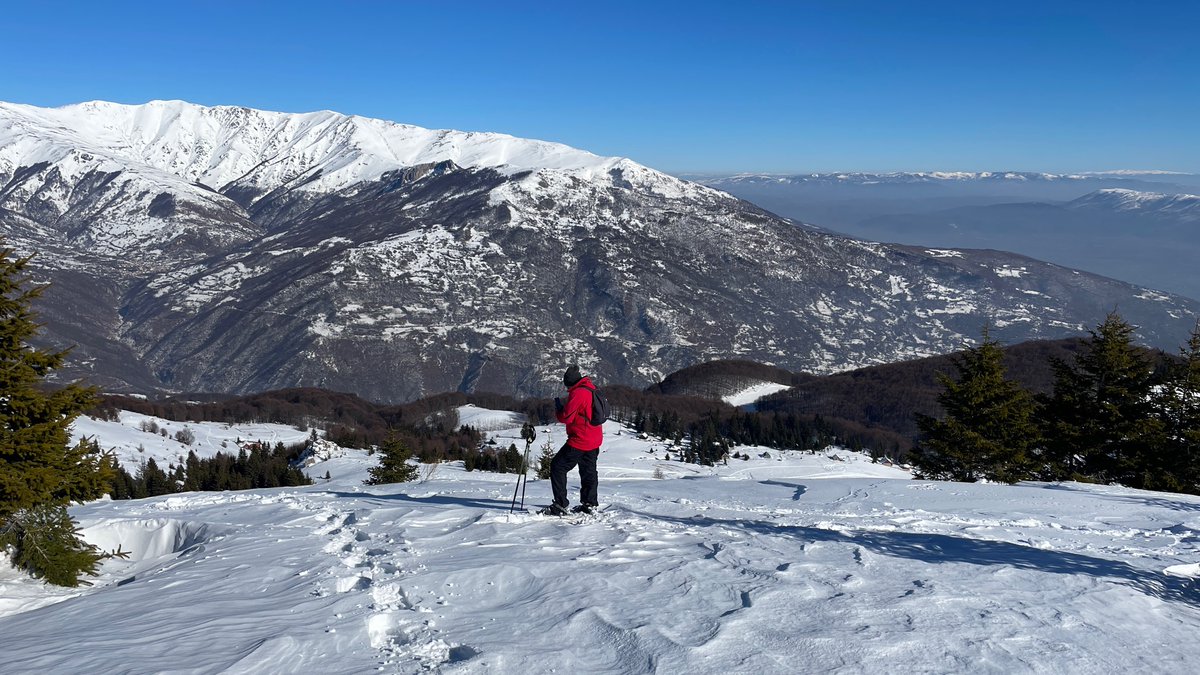 ceeidentity's tweet photo. Not in Mavrovo for https://t.co/3bWJdwwvmc, but still a great business trip. #wintermavrovo #snowshoeing #stellarlab https://t.co/MRXdPtlnG7
