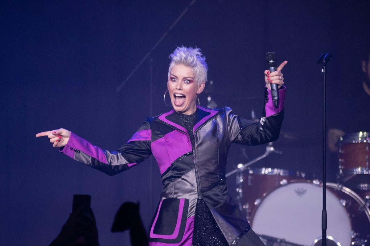 EvoRecordsUK's tweet photo. A few more from last Saturday night’s World’s Best P!nk Tribute by @VickyJackson and Her Tour Band at @TheBigRoomLive @HeswallHall
Also some snaps of the amazing support act @ArusticDuo
Photos by: PCW Photography
#LiveMusic #Music #Pink #PinkFans #PinkTribute #TributeBand https://t.co/PZwkeqEFhU