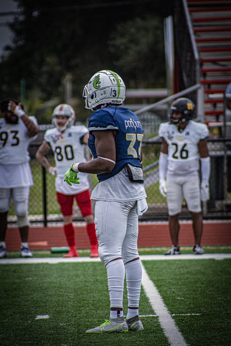 Still outside🤩🥷🏾