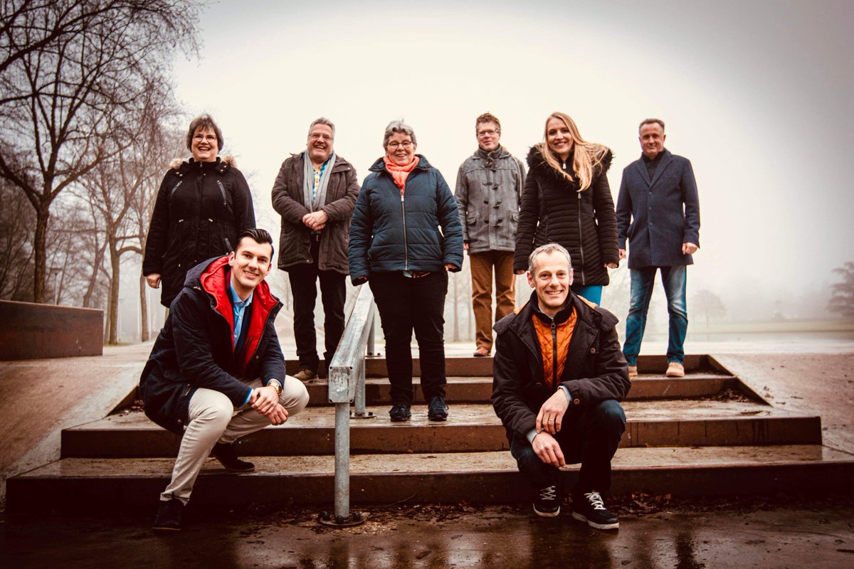 BreejenLodewijk's tweet photo. De ChristenUnie Helmond komt er aan! #GR2022 #Helmond #DeLoop #ChristenUnie https://t.co/ZcrUZbEHJc
