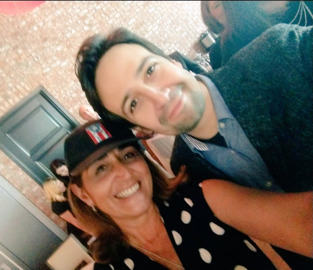 NataschaOS's tweet photo. Feliz Cumple @Lin_Manuel!
📸 taken in #Orlando during an amazing gathering of Puerto Rican leaders. Notice my #HamiltonPR hat which I proudly wear everywhere! 🇵🇷
#OrgulloBoricua https://t.co/SaCMkWIL2I