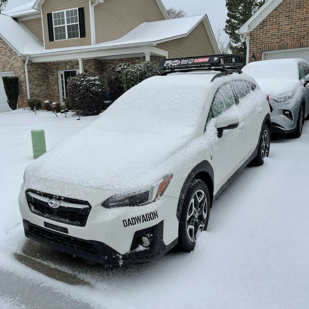 techknowlogical's tweet image. Poised and ready. #dadwagon #snow instagr.am/p/CYyzYnBOGxq/