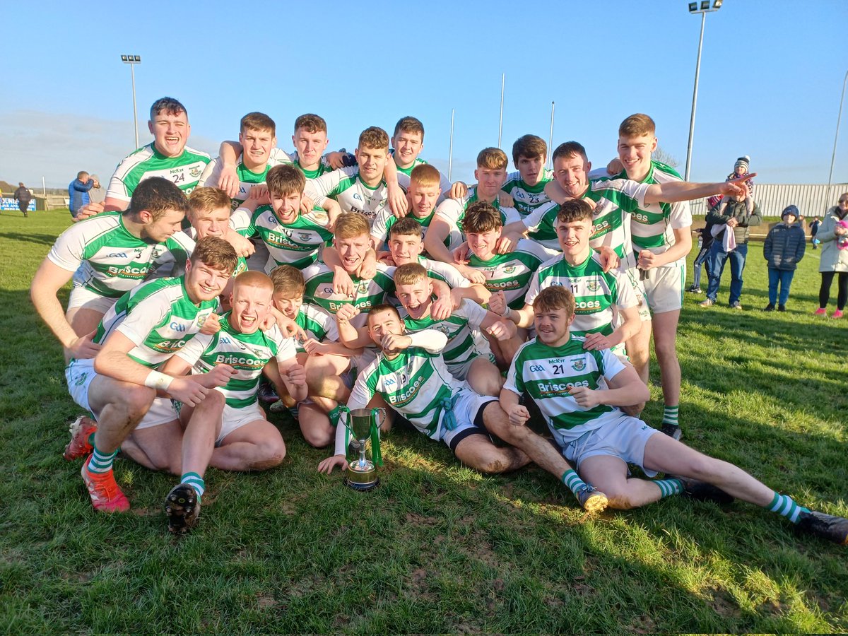 stfechins's tweet photo. U20 cup winners 🏆 well done lads
#upthefechins @louthgaa @LouthProud @LMFMRADIO @CorriganColm https://t.co/GpoJSFvMCc