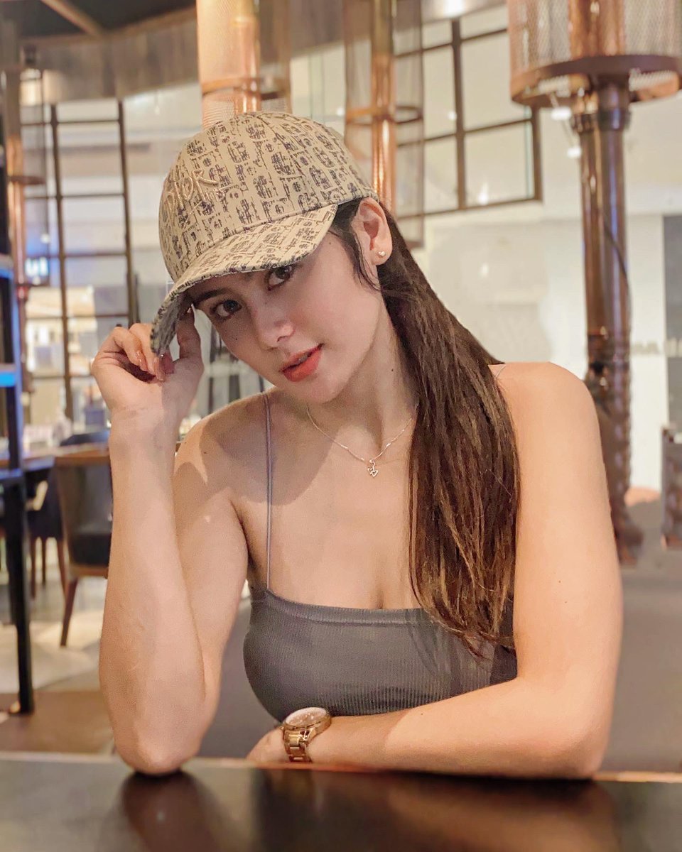 JoyceeLav tweet media