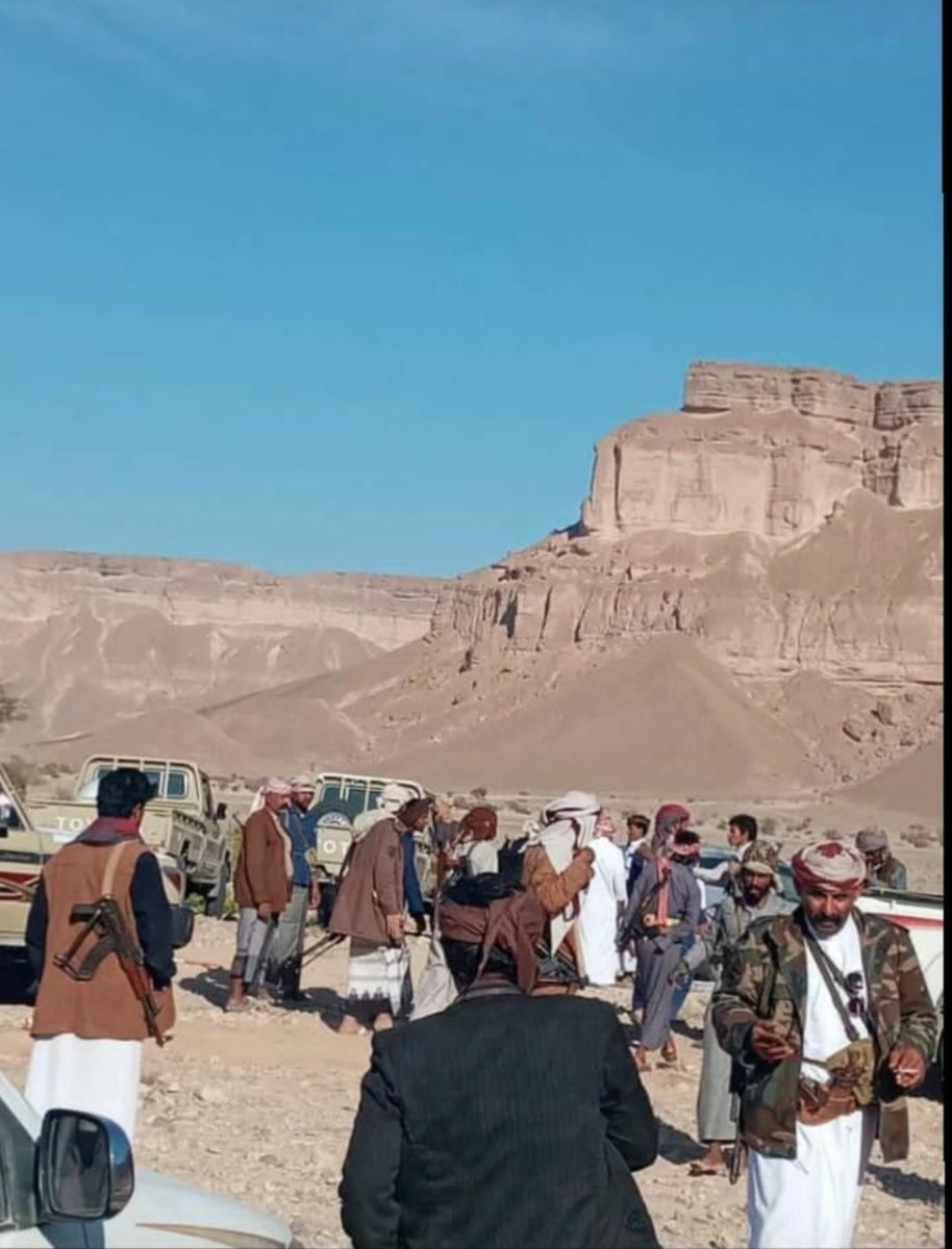 بعض اهل الخشعه  بالردود ويقولونهم ارضنا بنحميها باتسجيل من ضمن 25 الف

صدق ماهذا الشي  كل ارض قبليه تباها لاهلها. هنا وبنقاط وتسجيل 

ماشي يفوتهم اهل خشعه مع حبلين دحابشه صدق تعبت وانا منهم وطني 😭