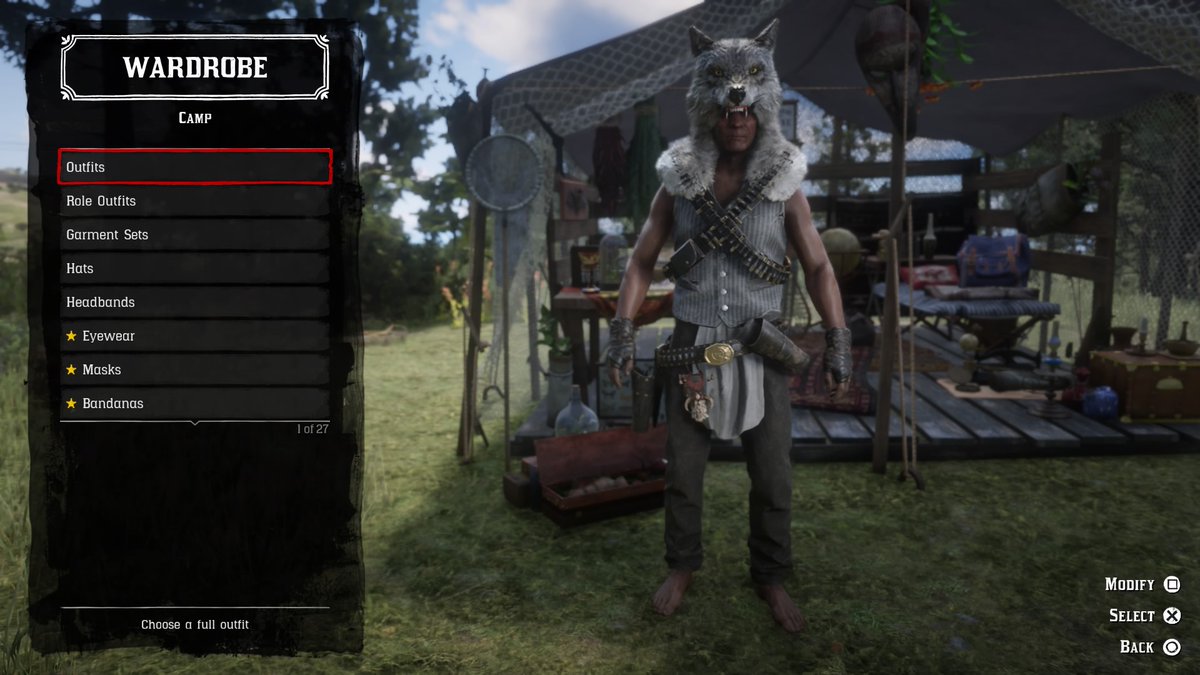 ThomasFonager's tweet photo. Finally figured out how to remove the garment set coat!

#SaveRedDeadOnline https://t.co/vSLfXbTAbC