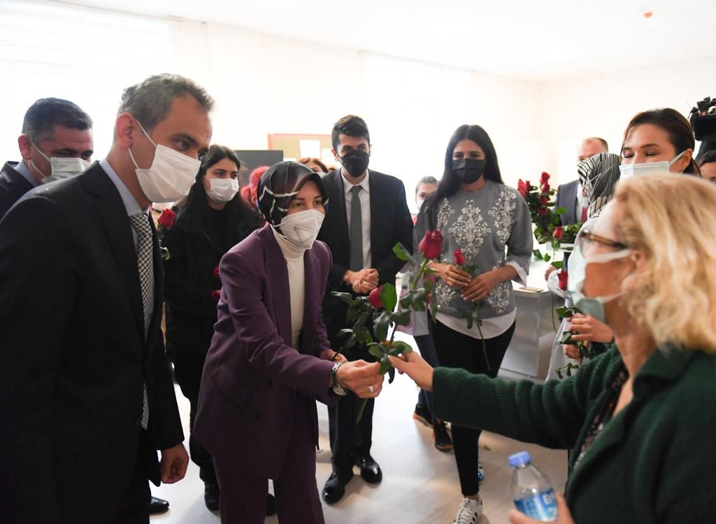 #TeşekkürlerÖğretmenim