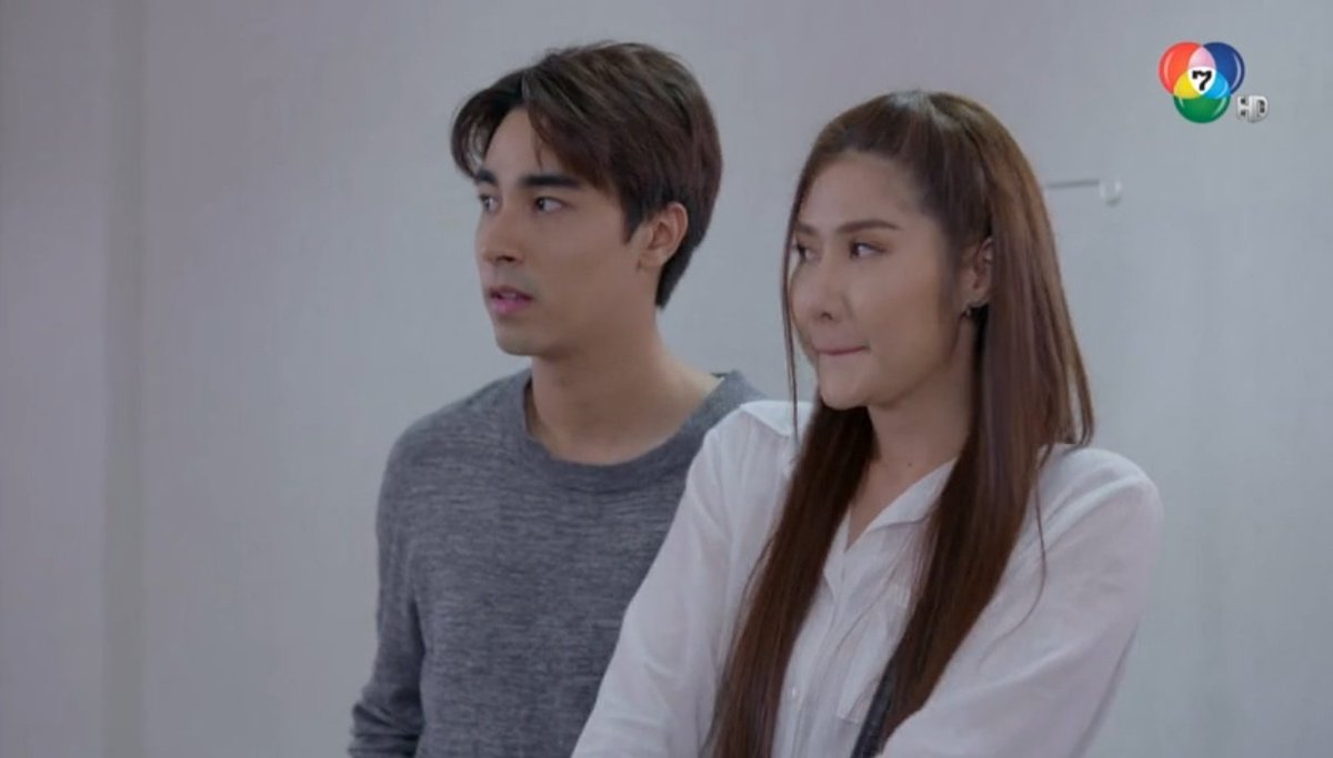 BenzBjmp's tweet photo. พี่เอี๊ยมสวยจัง พี่ฟีฟ่าก็หล่อเด้ออ  #สามีชั่วคืนEP3 https://t.co/7Zh0NJntQ3