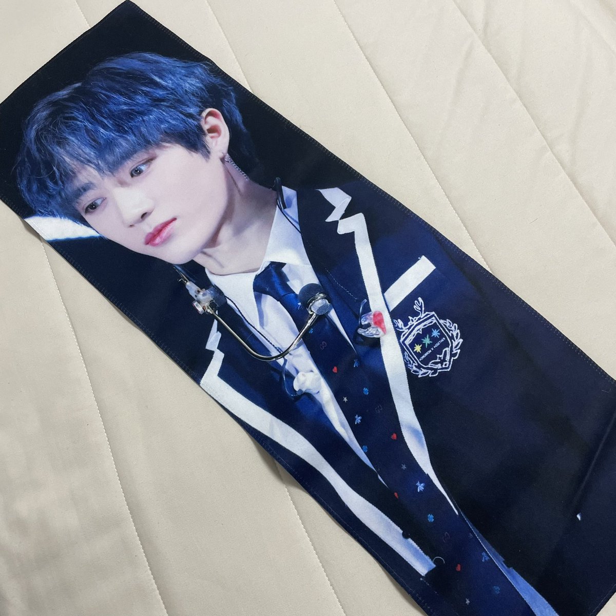 4URQX7TdG9P4rnw's tweet image. 투바투 최범규 슬로건 양도
준미포 1.3

하자 없어용 그냥 들고나간적이 ❌
에눌 가능
덤 많이 드려용

우리 예쁜 범규 데려가실 분 구합니다..☺️☺️

#투바투비공굿 #투바투슬로건