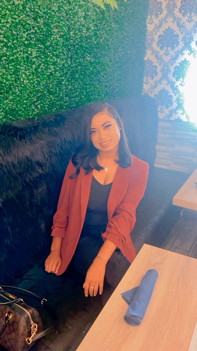 LakevaMcneal's tweet photo. This is how you do it at 26 ✨#BirthdayGirl #KevaDay https://t.co/ys6PKFYEeB