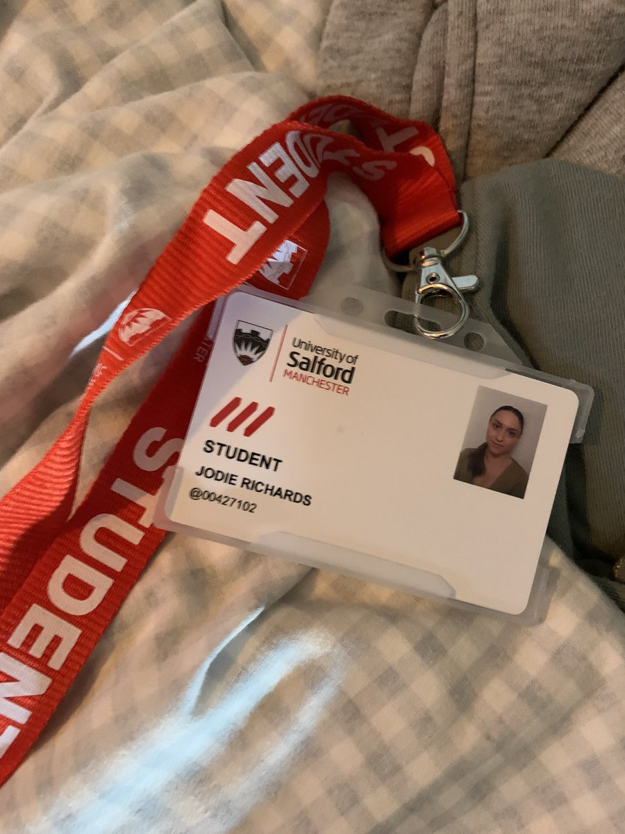 Officially a student!! Can’t wait to start in 2 weeks @SalfordUni #Firstyearstudent ❤️🏥 👩🏽‍⚕️