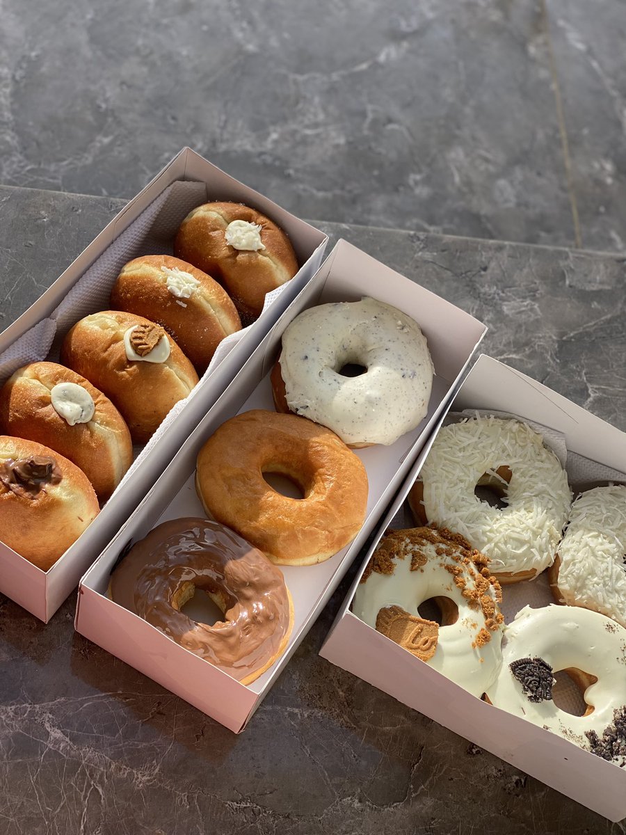 Maryamaa_abkr's tweet photo. A box you can never go wrong with 😽😻

Few Boxes will be available on Tuesday 

Thank you as you RT❤️ https://t.co/NbkvOVT80V