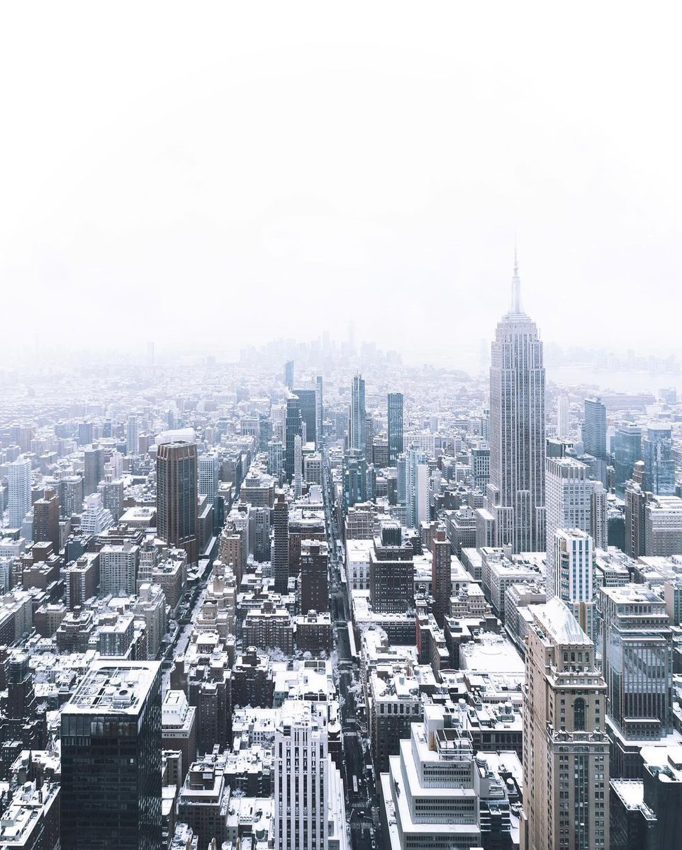 mattritchie_nz's tweet image. Where will you visit after the next snow storm? ❄️ SUMMIT One Vanderbilt📍#summitov #nycsnow