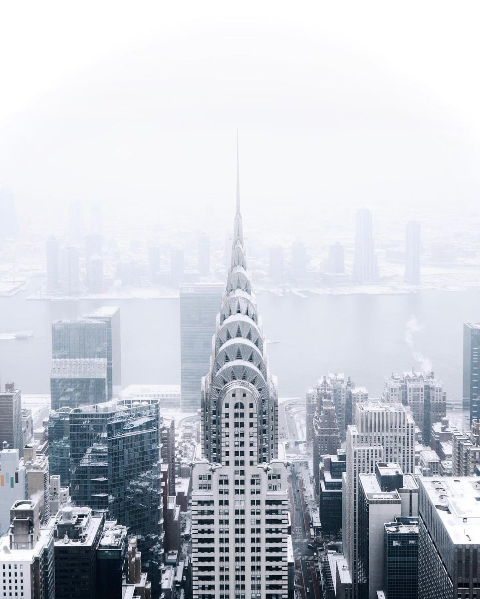 mattritchie_nz's tweet image. Where will you visit after the next snow storm? ❄️ SUMMIT One Vanderbilt📍#summitov #nycsnow