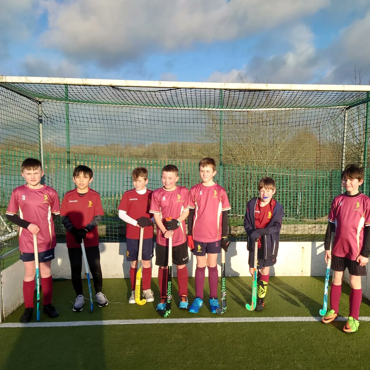 Stonehockeyclub's tweet photo. A great day out with our U12 Girls and Boys, as well as our U14 Girls. #StoneHockeyClub #StoneJuniors #MightyStone https://t.co/aYUza0XzRD