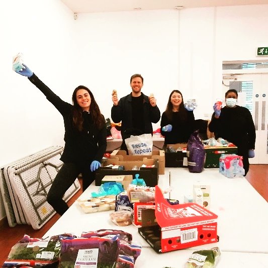 We're thankful for food donations given to our Storehouse food bank by our amazing partners from Lidl and two Tesco stores in Hackney and the other in Bethnal Green.
Thanking our dear volunteers for packing and delivering the food to three homeless hostels today.
#Hackney