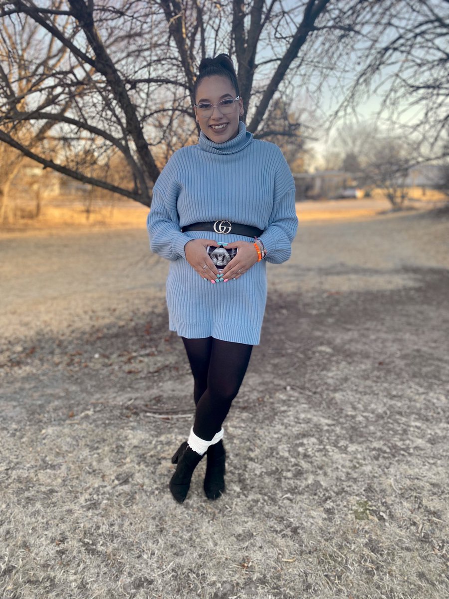 a_dreeee20's tweet photo. Baby boy is on the way 💙 https://t.co/6AoTgvQv4C