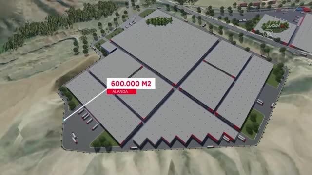 Modalife, Kırıkkale'ye ilk etapta 50 milyon dolar, tüm etapların devreye girmesiyle 100 milyon dolarlık 'Modacity' isimli mobilya fabrikası kuracak. Fabrika'da 3 bin kişi istihdam edilecek.

#YerliveMilliSanayi 🇹🇷