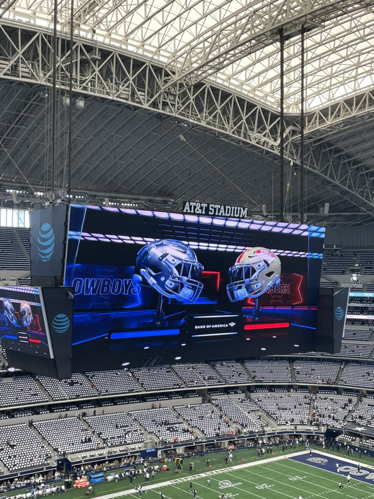 49erintx's tweet photo. T-Minus 90 mins!!! Who’s ready for a Cowgirls beat down?!?!? @FaithfulFlagSF is DEFINITELY ready!!Tryin to convert this dude! #FTTB #Faithful #49ers #FaithfulFlagAdventures #LFGNiners #RedFlood #BeatTheCowboys https://t.co/u7fDD8C6XS